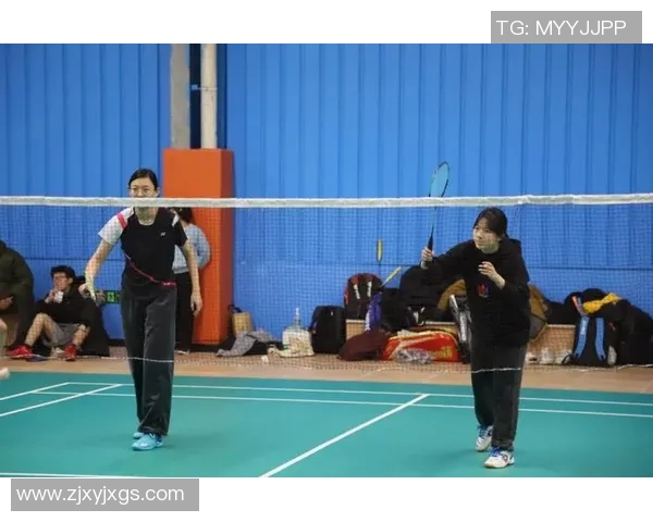 上海羽毛球队在冠军赛中的个人能力表现全面分析与点评 上海羽毛球队在冠军赛中的个人能力表现全面分析与点评